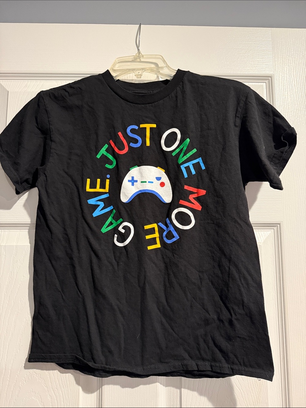 Sonoma Black Tee with Colorful Controller Circle Graphic